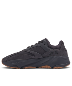 Yeezy 700 Utility Black