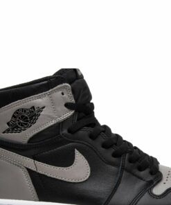 Air Jordan 1 Retro High OG ‘Shadow’ 2018 555088-013