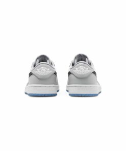 Jordan 1 Retro Low