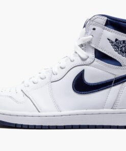 Air Jordan 1 Retro “Metallic Navy”