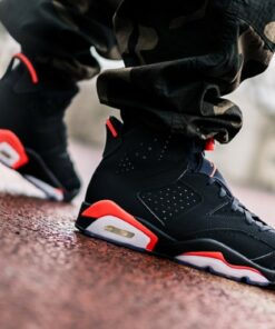 Jordan 6 Retro Black Infrared (2019)