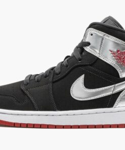 Air Jordan 1 Mid “Johnny Kilroy”