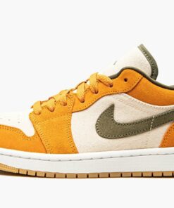 Air Jordan 1 Low SE “Light Curry”