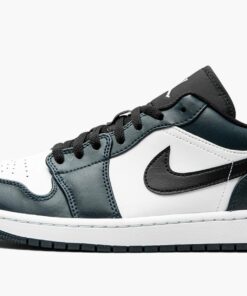 Air Jordan 1 Low “Dark Teal”