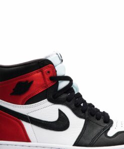 Wmns Air Jordan 1 Retro High ‘Satin Black Toe’ CD0461-016