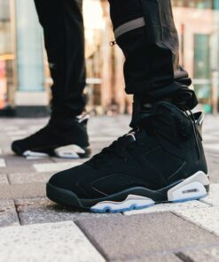 Jordan 6 Retro Chrome Metallic Silver