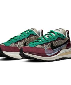 Sacai x Nike Vaporwaffle Red Green